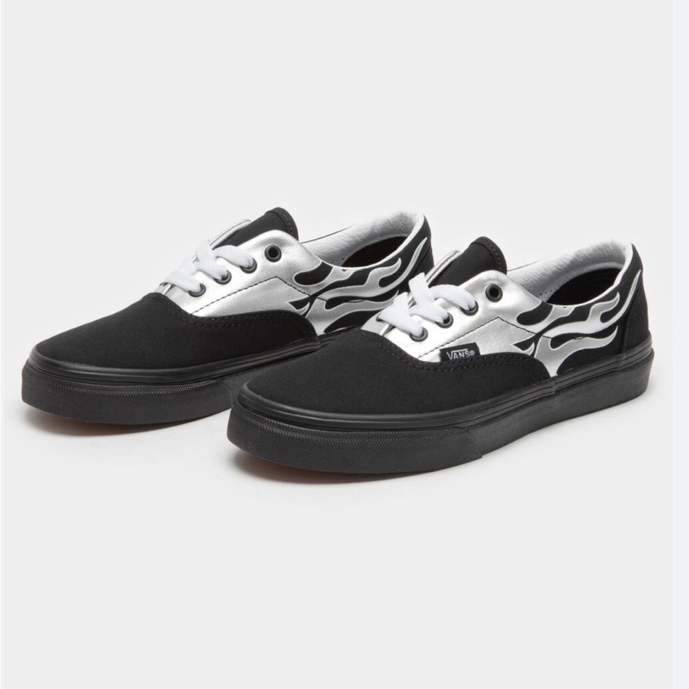 VANS Metallic flame‎ Era Kids Shoes Size 12